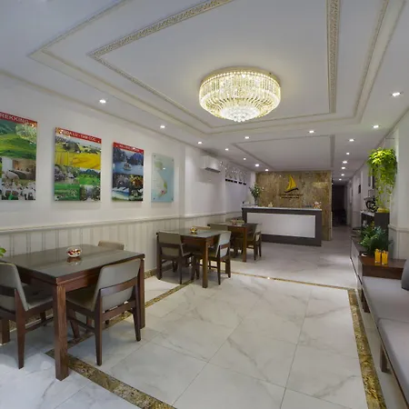 Galliot Central Hotel-3